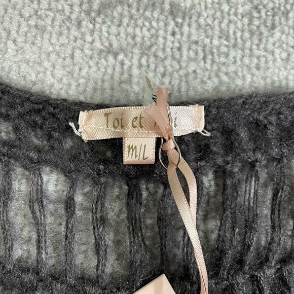 Brand New Toi Et Moi Women’s Size M/L Cozy Open Knit Fleece Pullover Sweater - Picture 4 of 5